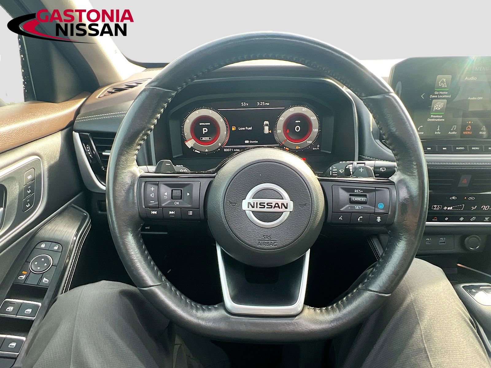 Used 2021 Nissan Rogue Platinum image 14