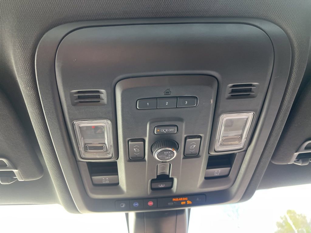 Used 2021 Chevrolet Tahoe High Country AWD/4WD image 27