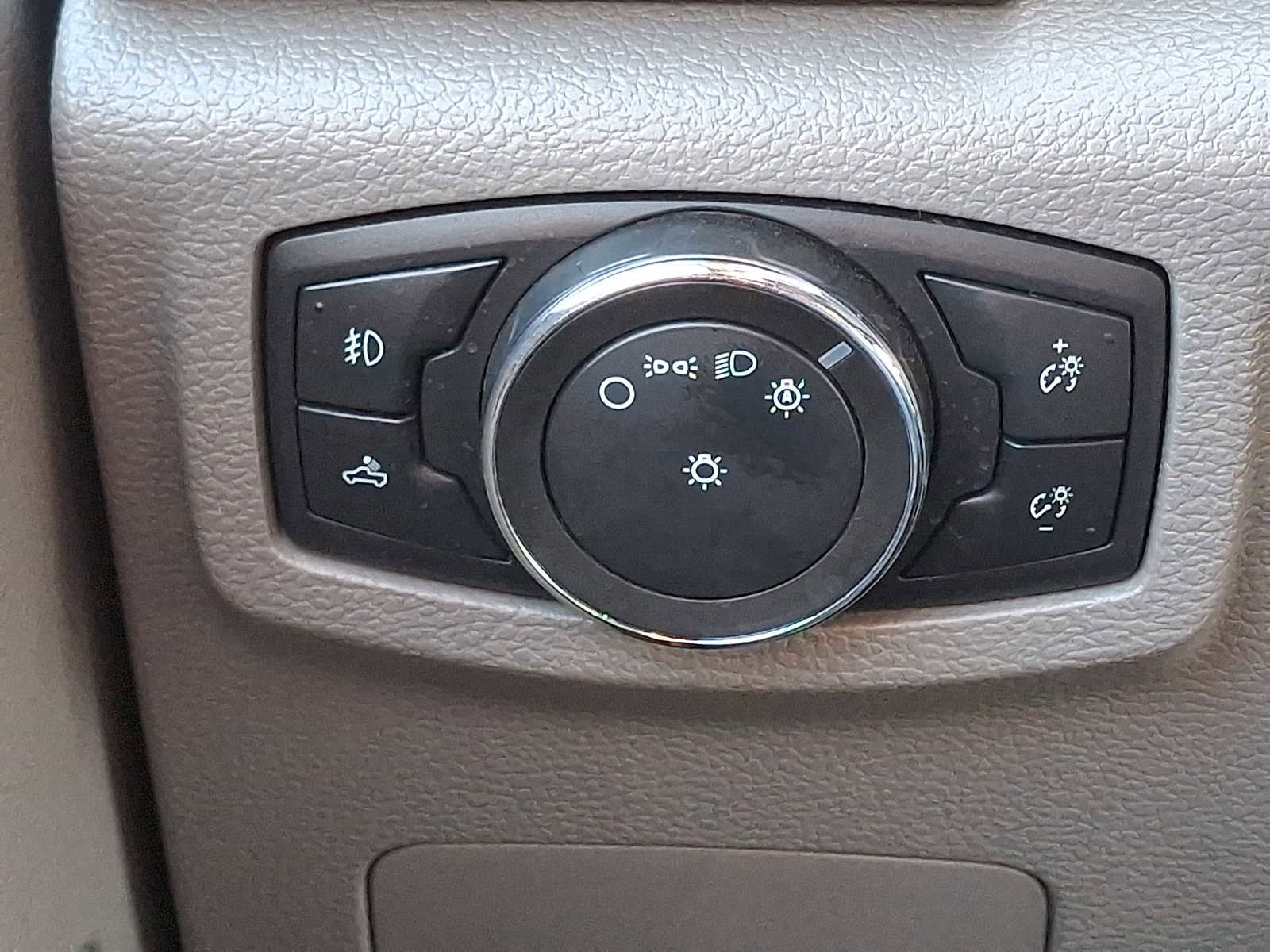 Used 2021 Ford F250 XLT w/ XLT Value Package image 25