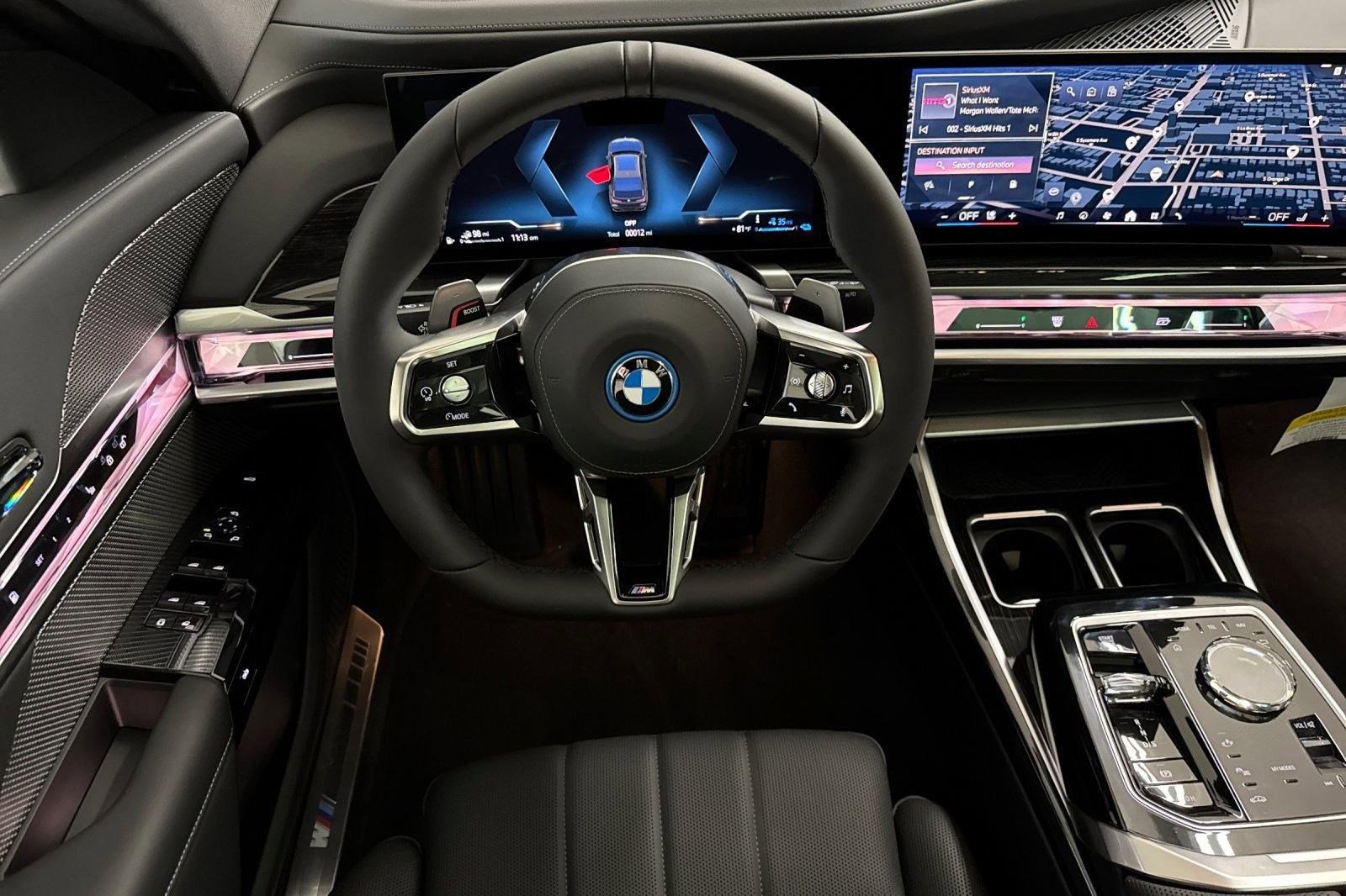New 2026 BMW 750e xDrive image 27