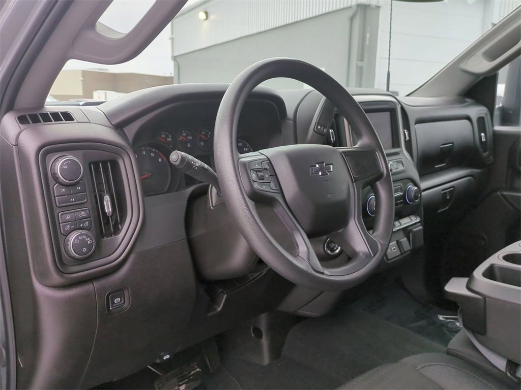 Certified 2025 Chevrolet Silverado 2500 Custom w/ Custom Value Package image 10