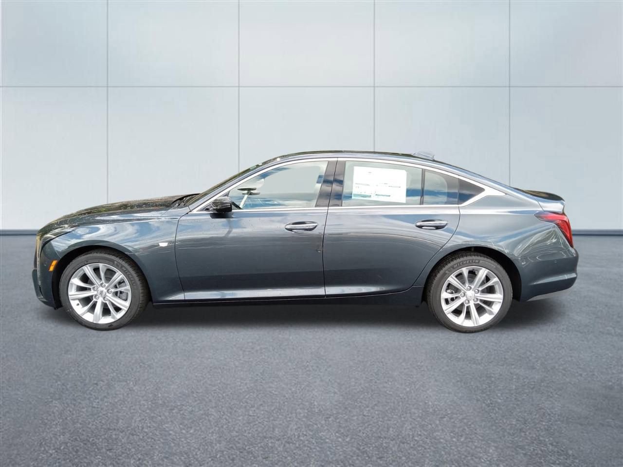 New 2026 Cadillac CT5 Premium Luxury image 2