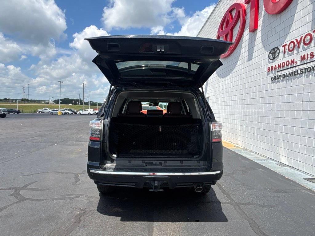 Used 2021 Toyota 4Runner Limited RWD image 32