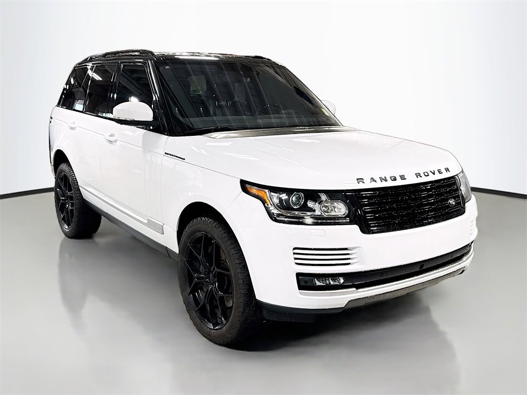 Used 2016 Land Rover Range Rover Supercharged image 3