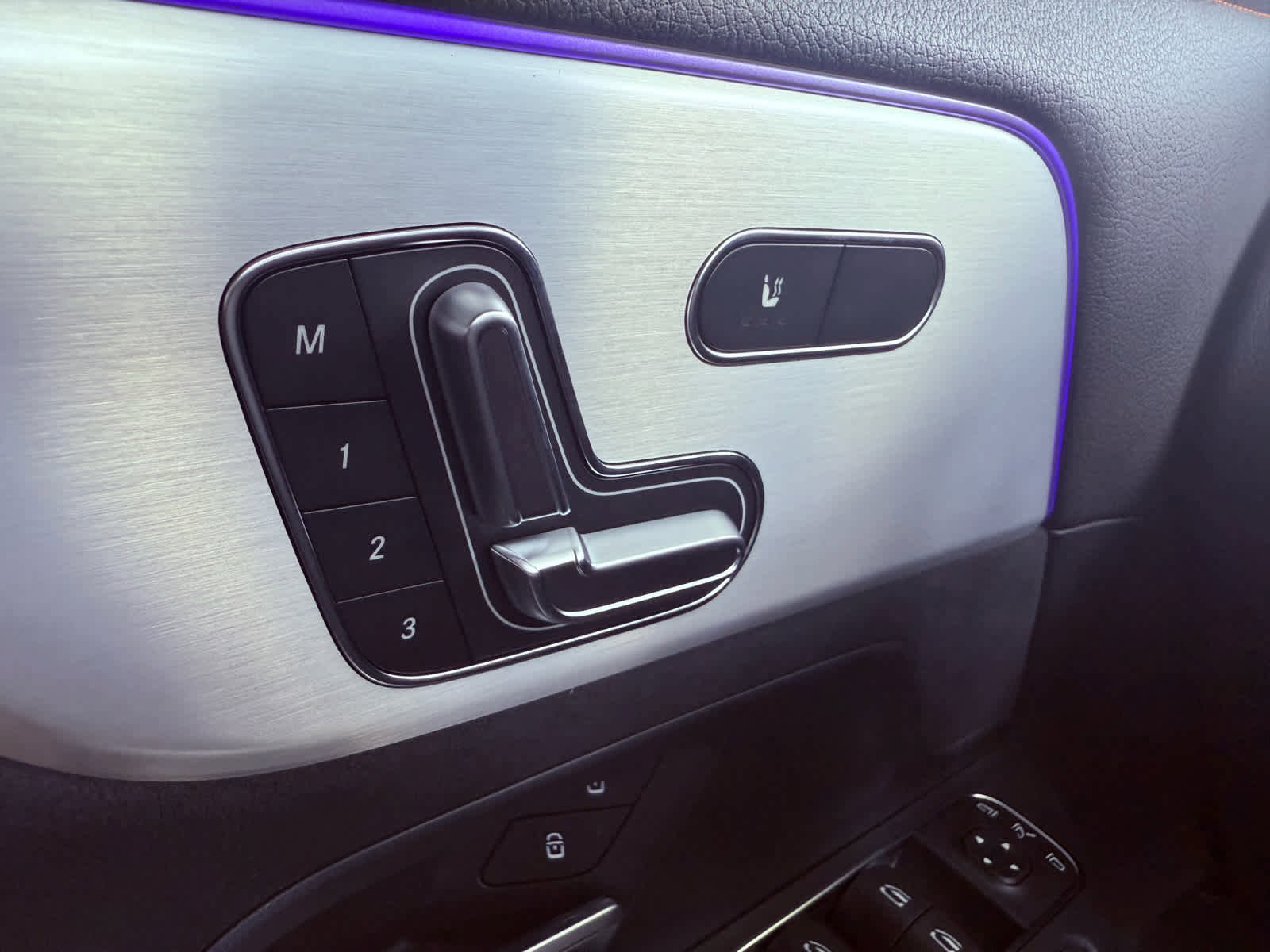 Certified 2025 Mercedes-Benz GLA 35 AMG AMG GLA 35 image 25