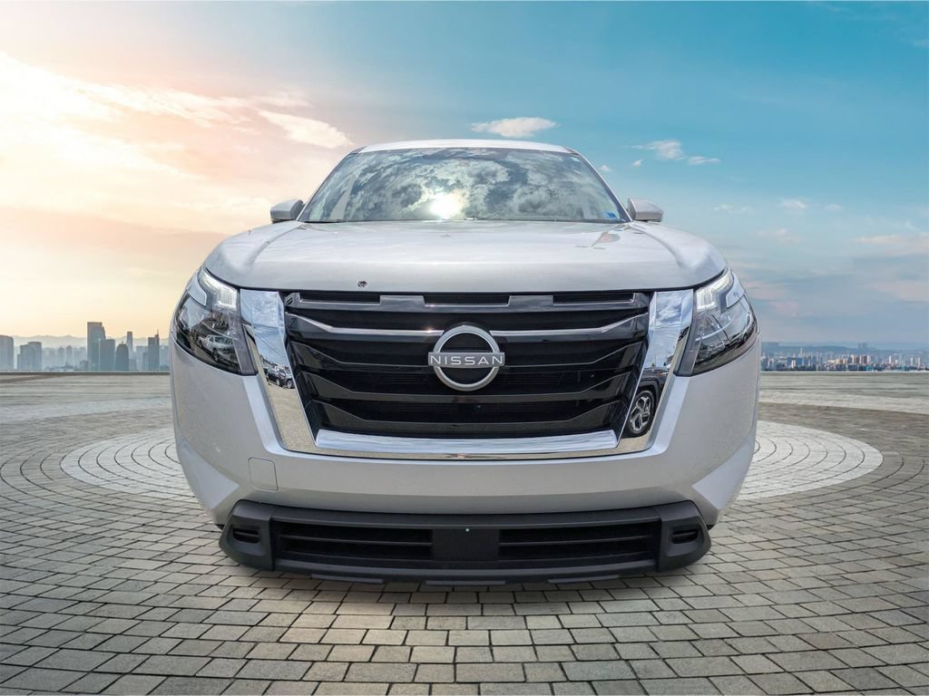 Certified 2025 Nissan Pathfinder SV AWD/4WD image 10