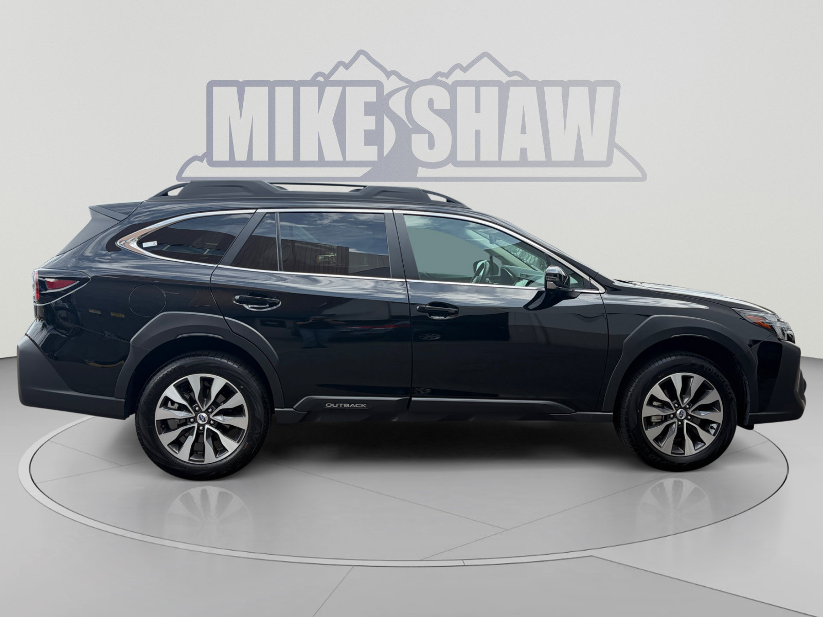 Used 2025 Subaru Outback Limited AWD/4WD image 6