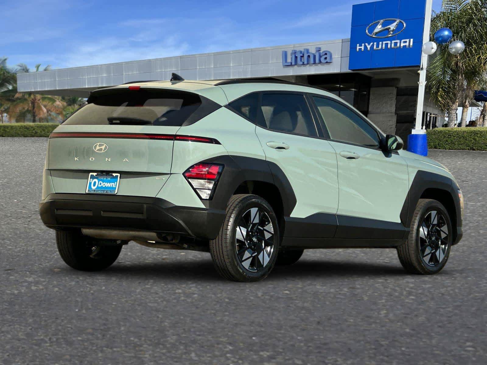 Used 2024 Hyundai Kona SEL w/ Convenience Package AWD/4WD image 3