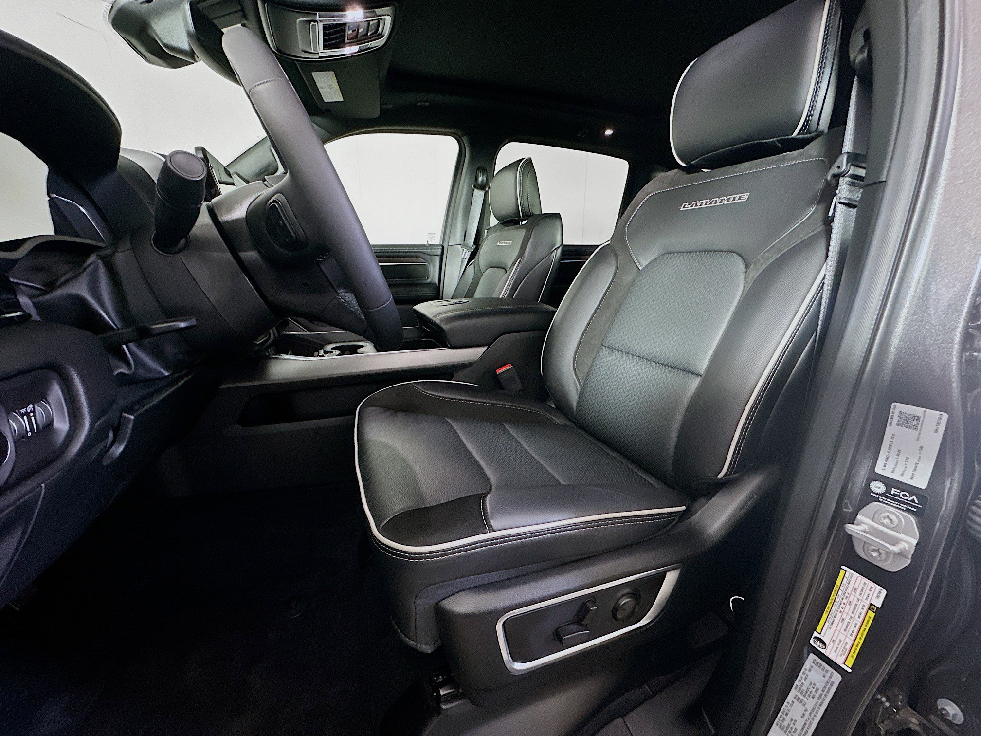 Used 2026 RAM 1500 Laramie w/ Night Edition AWD/4WD image 13