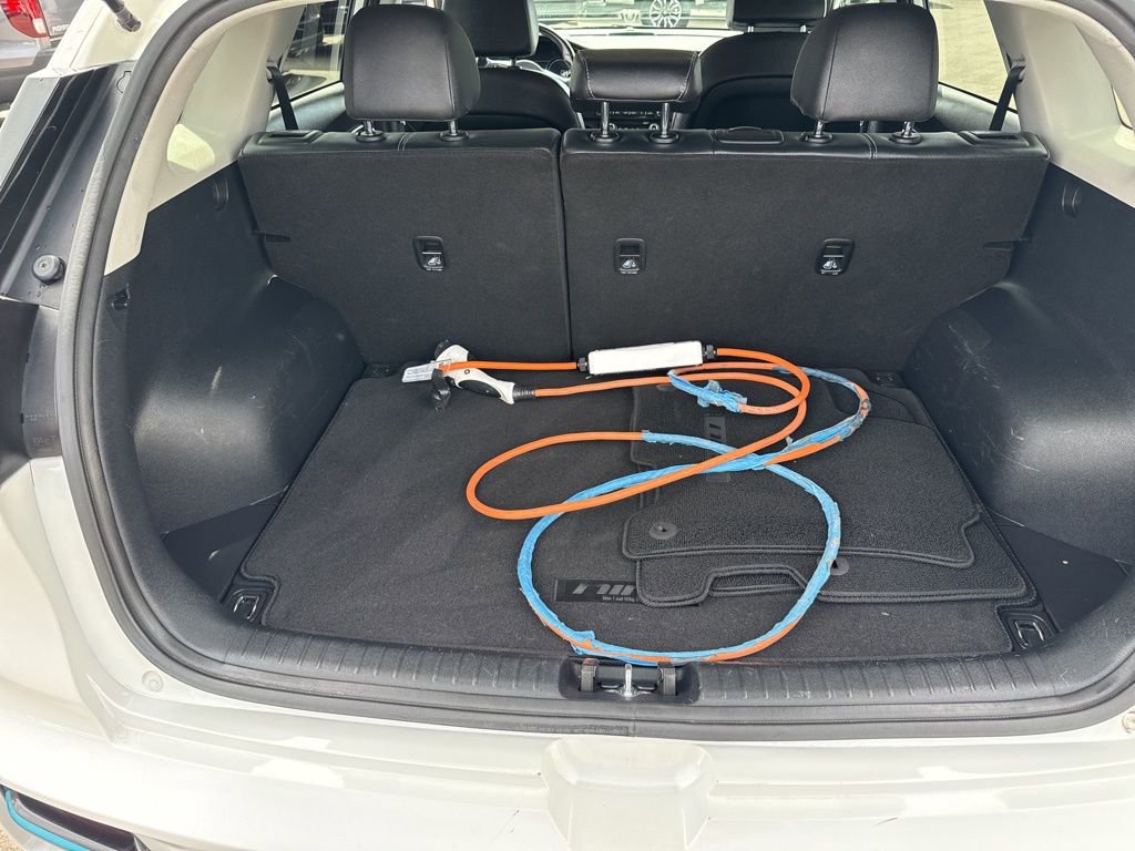 Used 2022 Kia Niro EX image 13