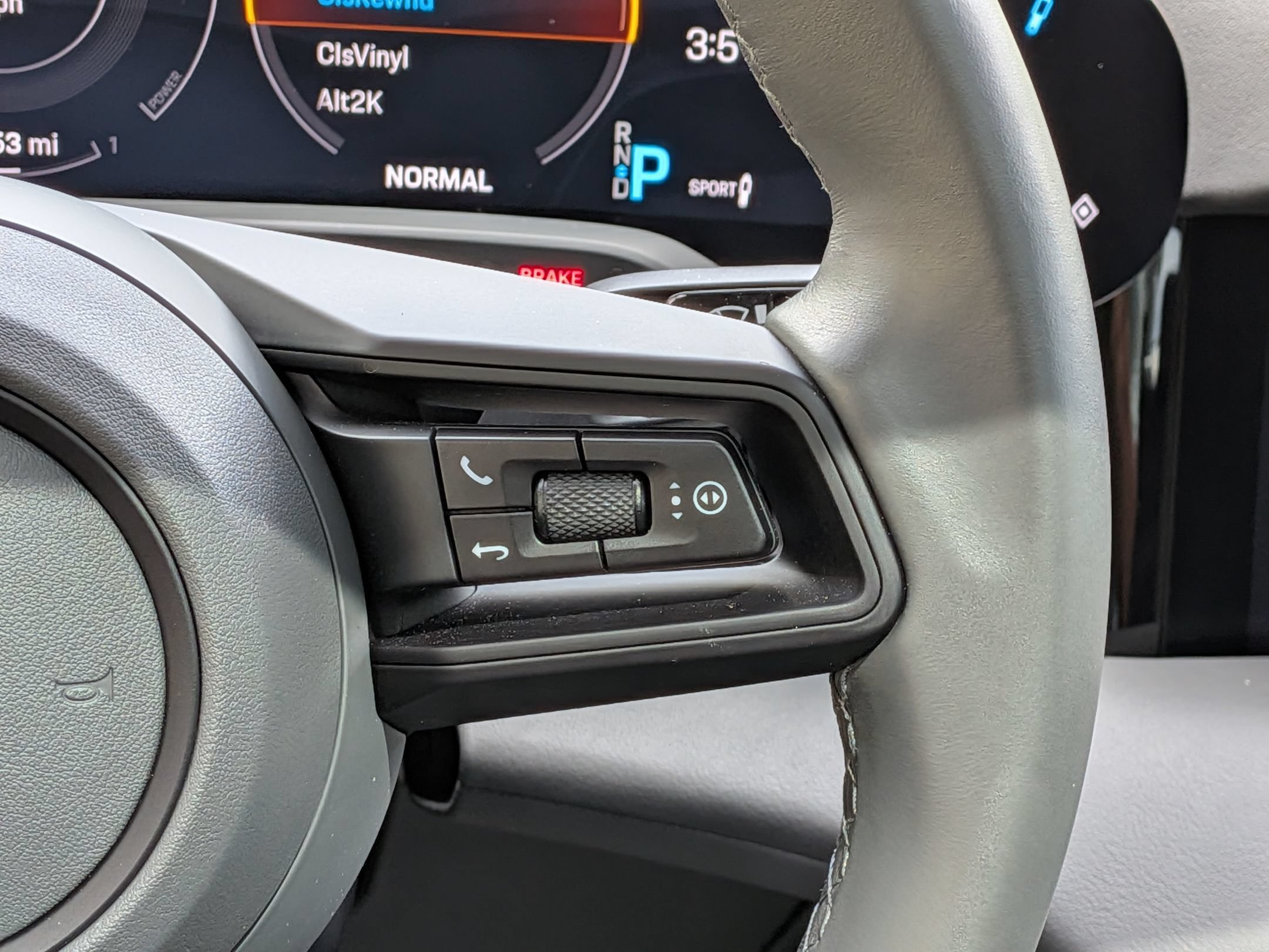 Certified 2023 Porsche Taycan RWD image 10