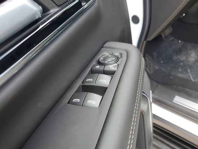 New 2026 GMC Yukon XL Elevation image 18
