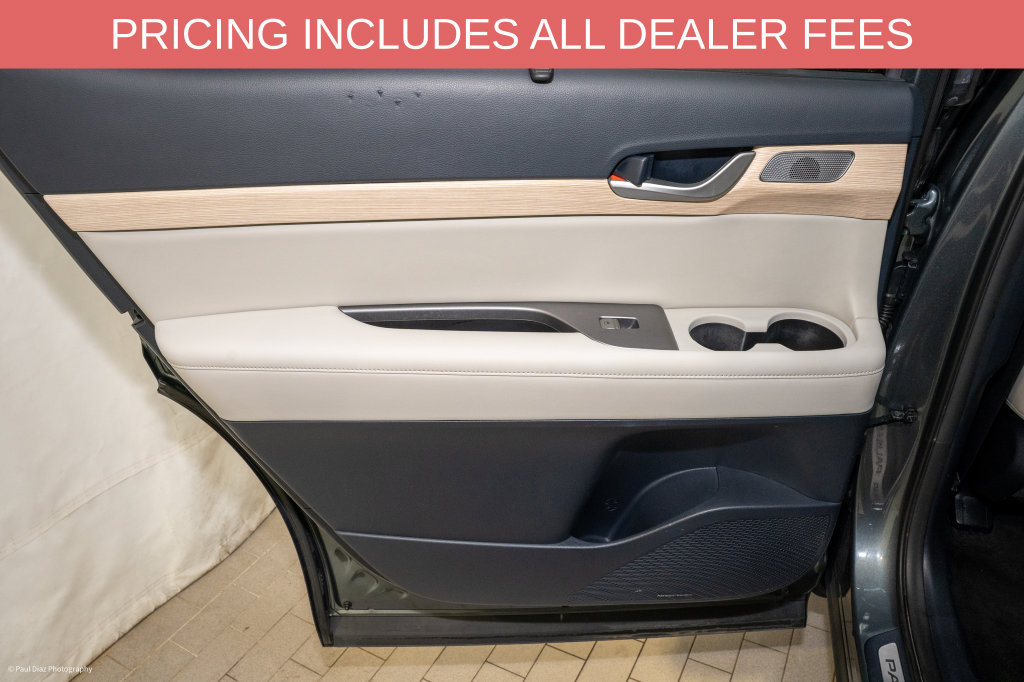 Used 2024 Hyundai Palisade Limited AWD/4WD image 12