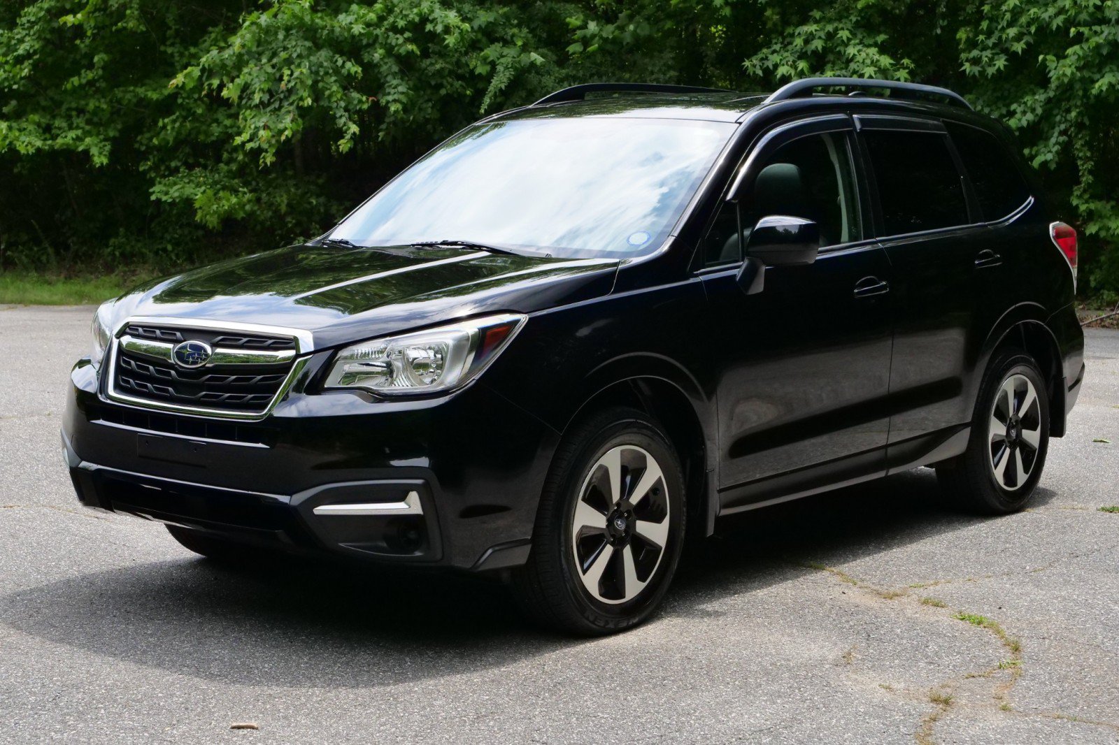 Used 2018 Subaru Forester 2.5i Premium w/ Protection Package #1 AWD/4WD image 6