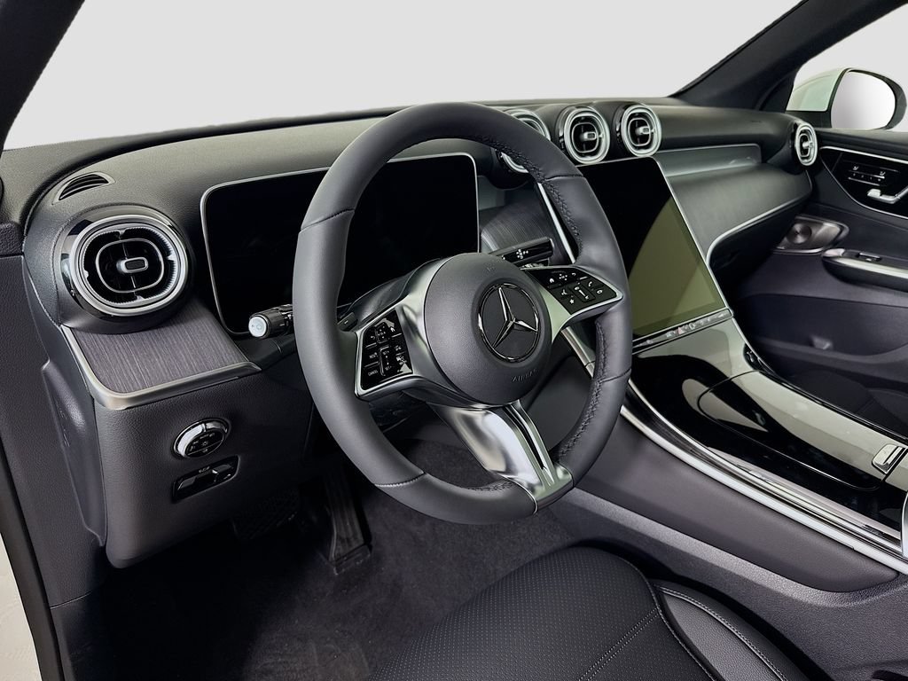 Certified 2026 Mercedes-Benz GLC 300 4MATIC image 9