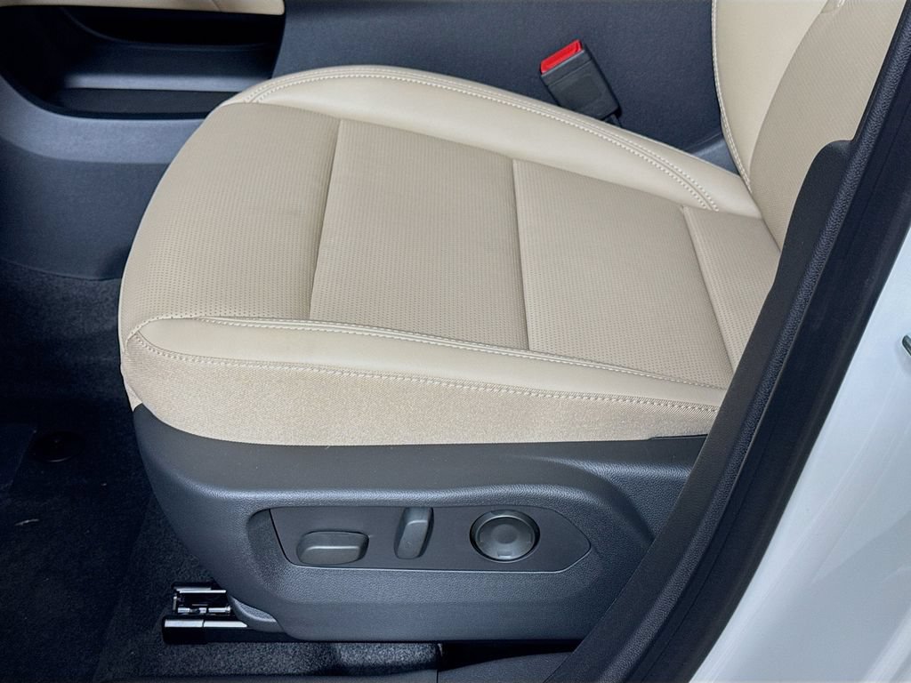 New 2026 Buick Envision Preferred AWD/4WD image 17
