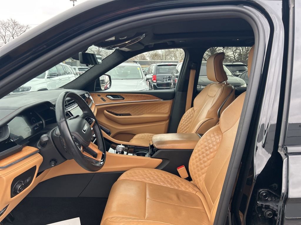 Used 2022 Jeep Grand Cherokee Summit image 15