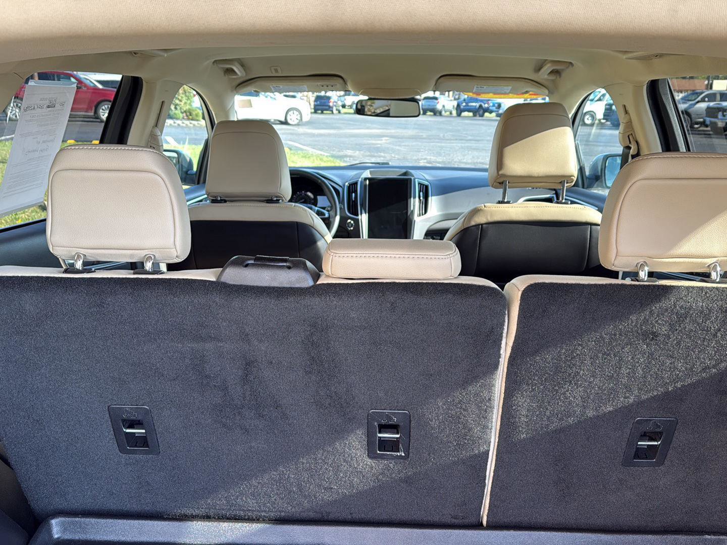 Used 2024 Ford Edge SEL w/ Convenience Package image 14