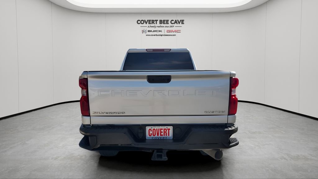 Used 2023 Chevrolet Silverado 2500 Custom w/ Custom Value Package image 8