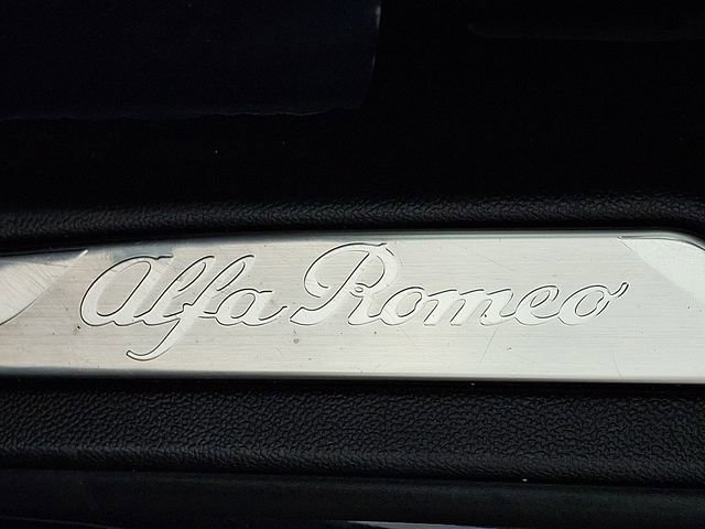 Used 2021 Alfa Romeo Giulia Ti Sport AWD/4WD image 30