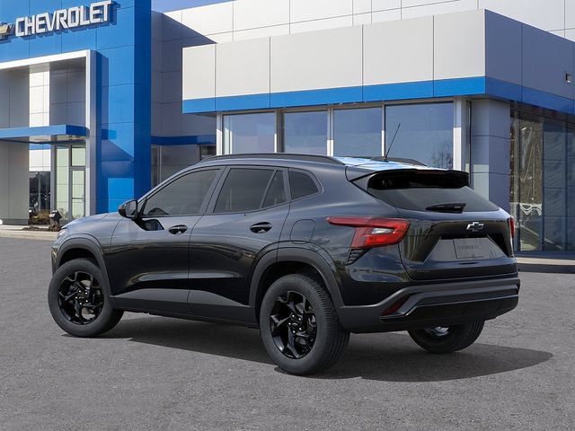 New 2026 Chevrolet Trax LT w/ Driver Confidence Package FWD image 3