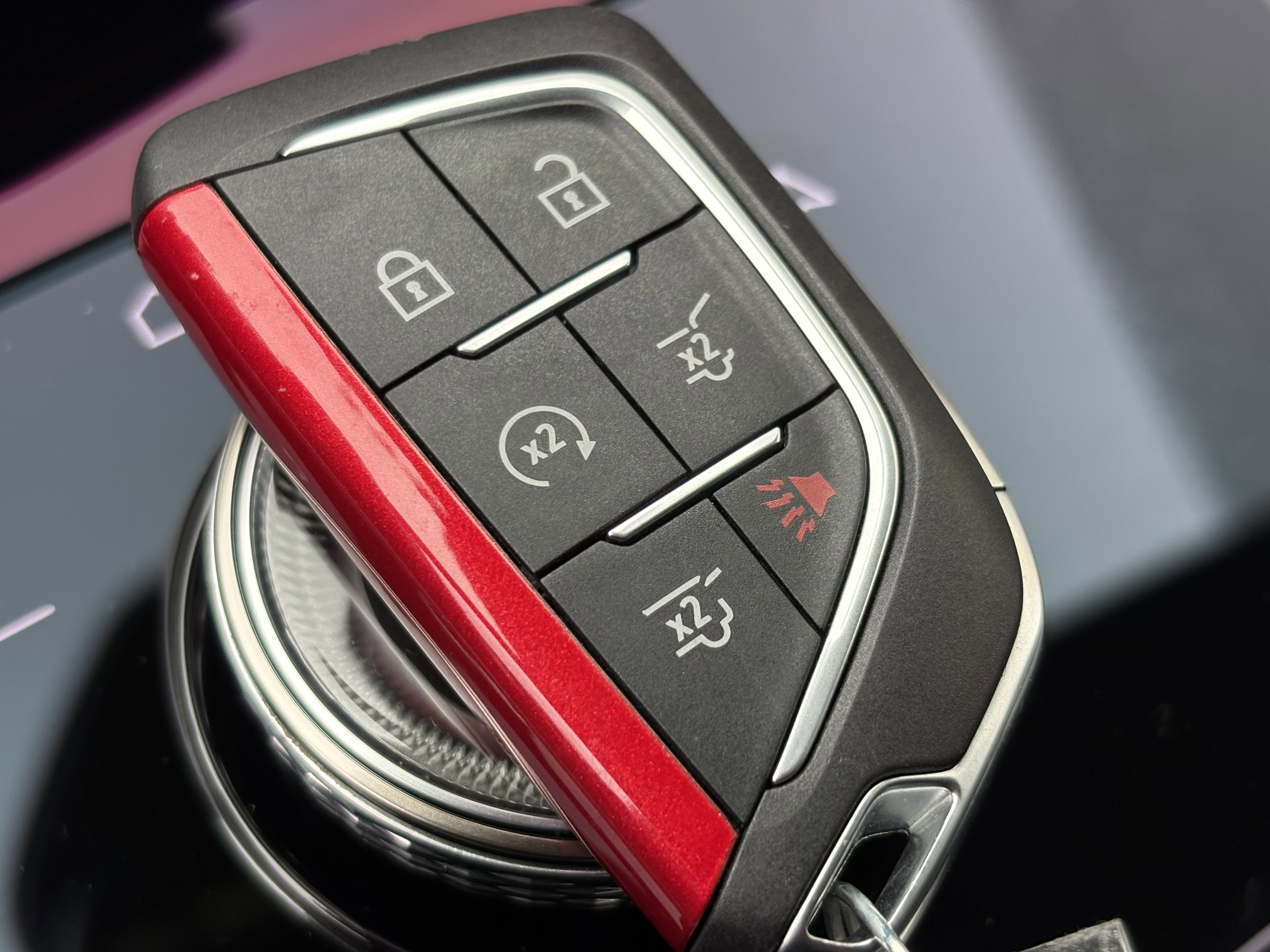 Used 2025 Cadillac Escalade V w/ LPO, ONYX Package image 37