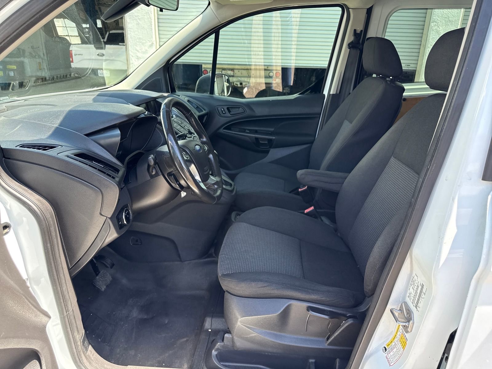 Used 2016 Ford Transit Connect XL FWD image 9