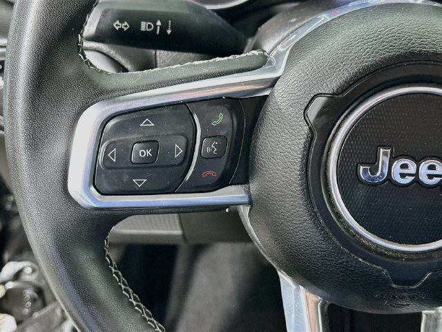 Used 2023 Jeep Gladiator Overland AWD/4WD image 20