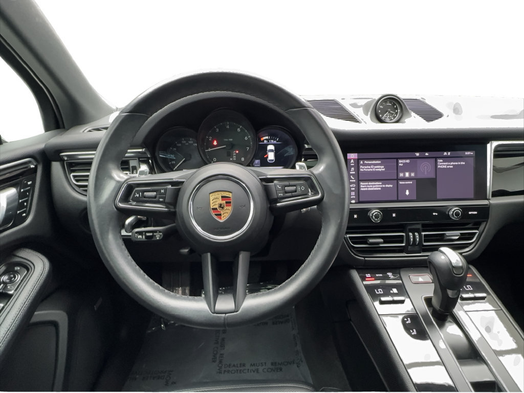 Used 2024 Porsche Macan Turbo AWD/4WD image 38