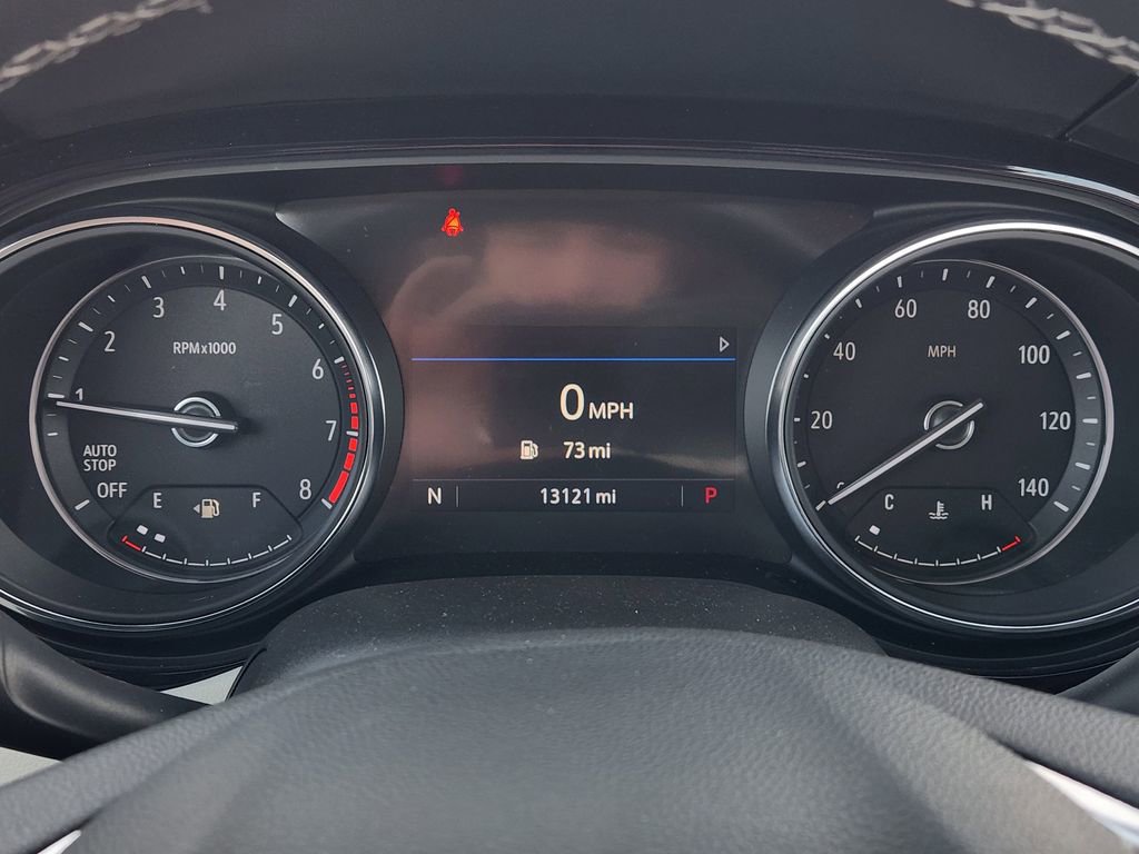 Used 2023 Buick Encore GX Select image 17