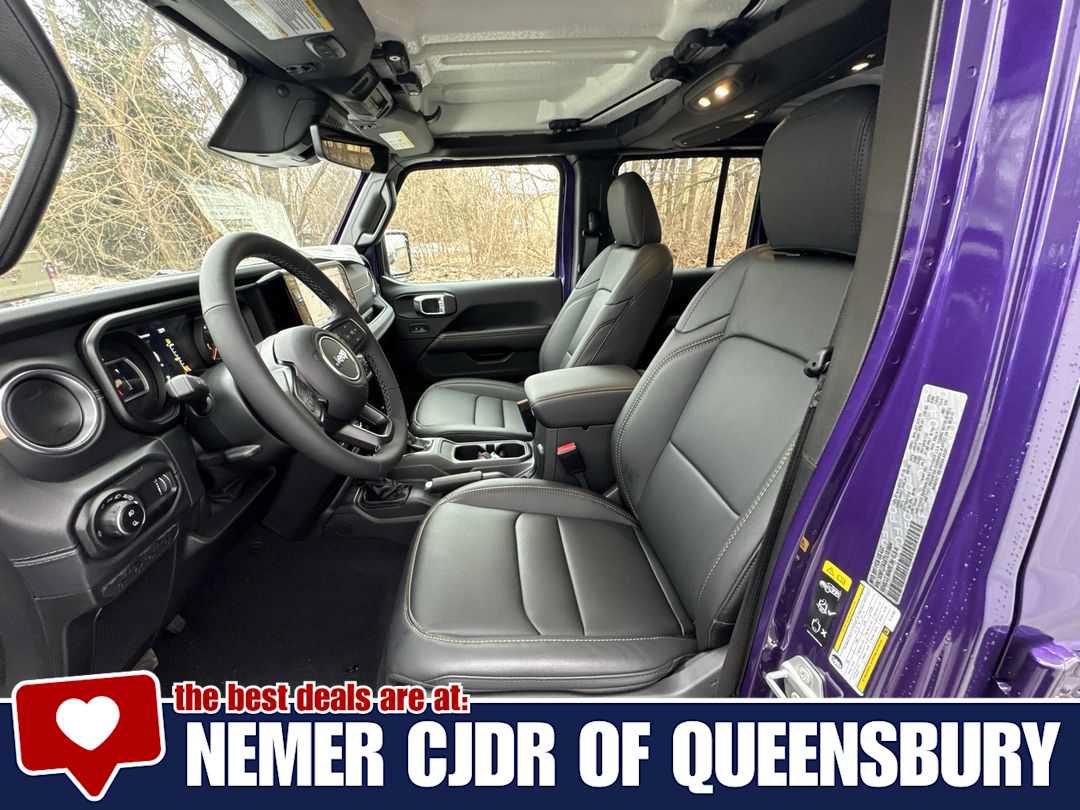 New 2026 Jeep Gladiator Sport AWD/4WD image 11