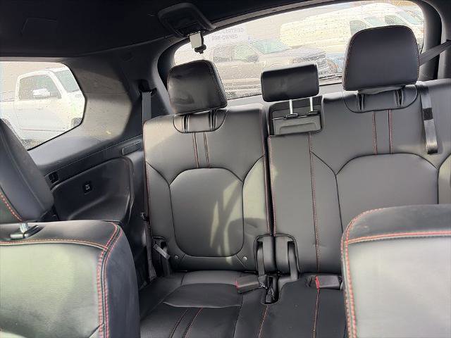 Used 2023 Honda Pilot TrailSport image 11