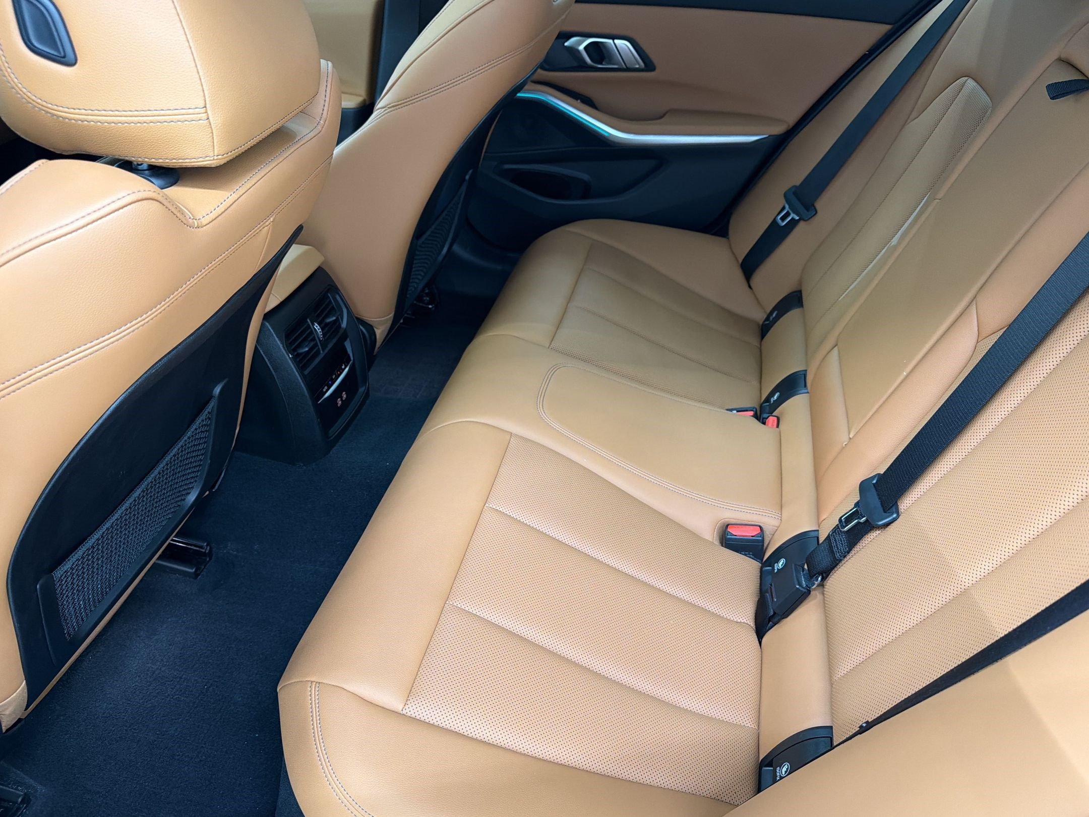 Used 2022 BMW 330i Sedan w/ Convenience Package RWD image 23