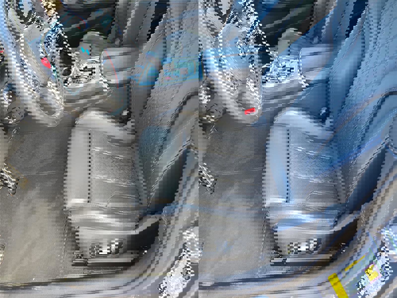 Used 2023 BMW M8 Gran Coupe xDrive Competition w/ Driving Assistance Package image 22