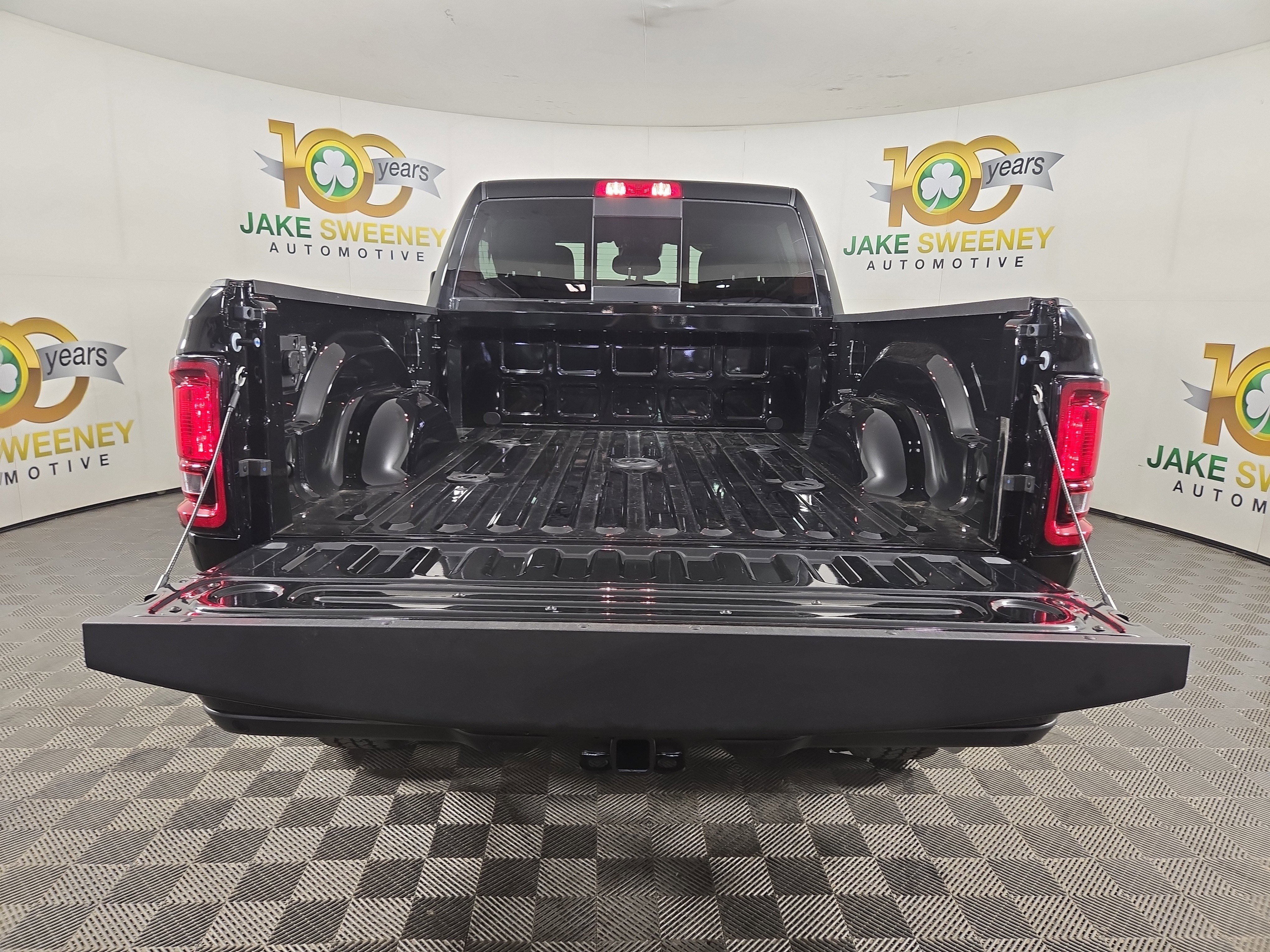 Used 2026 RAM 2500 Tradesman AWD/4WD image 32
