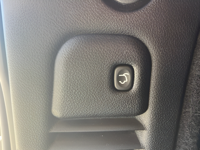 Used 2025 Dodge Durango GT AWD/4WD image 9