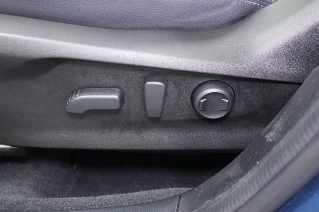 Used 2021 Subaru Forester Premium AWD/4WD image 17