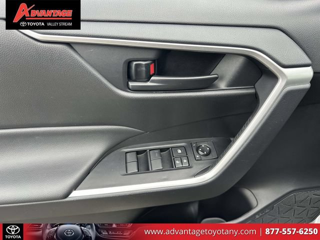 Certified 2025 Toyota RAV4 LE FWD image 20