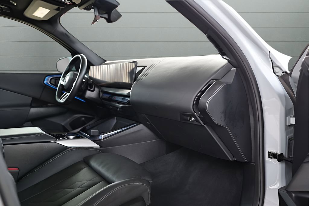 Used 2025 BMW X3 xDrive30i image 68