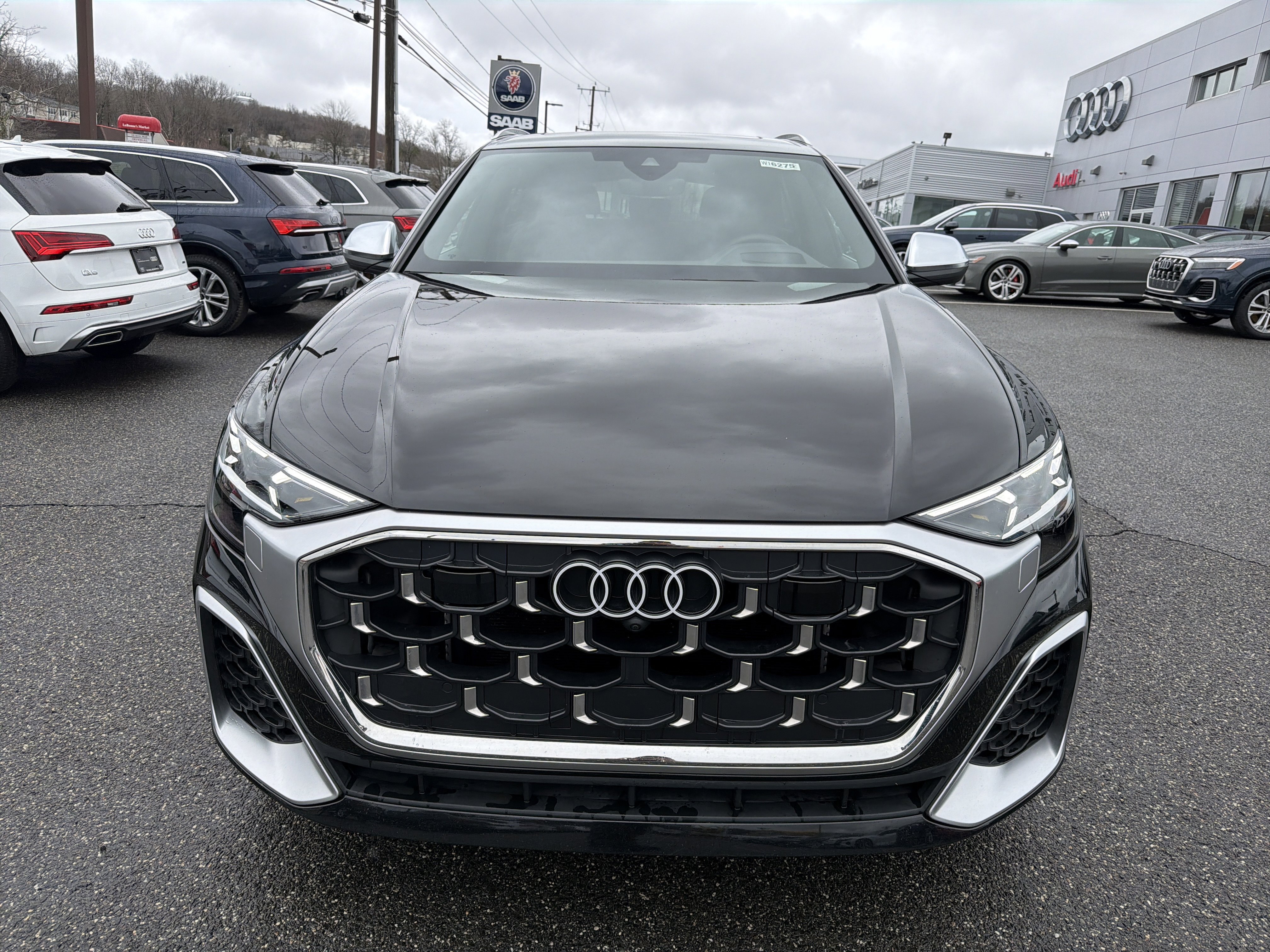 Certified 2024 Audi SQ8 Prestige w/ Prestige Package image 2