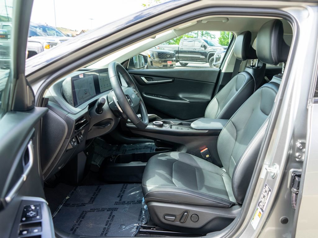 Used 2024 Kia EV6 Wind w/ Wind Technology Package AWD/4WD image 11