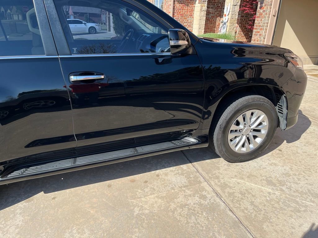 Used 2021 Lexus GX 460 Premium AWD/4WD image 2