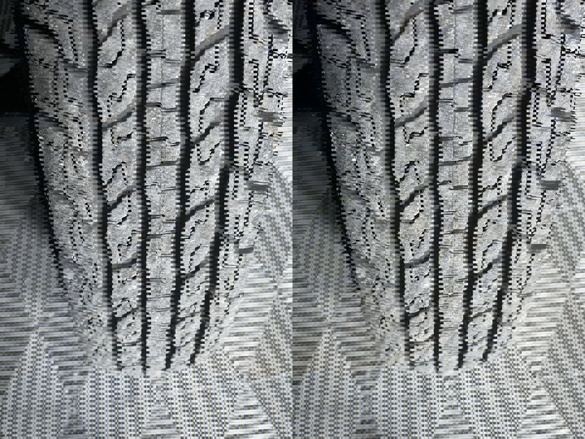 Used 2024 GMC Canyon Elevation image 27