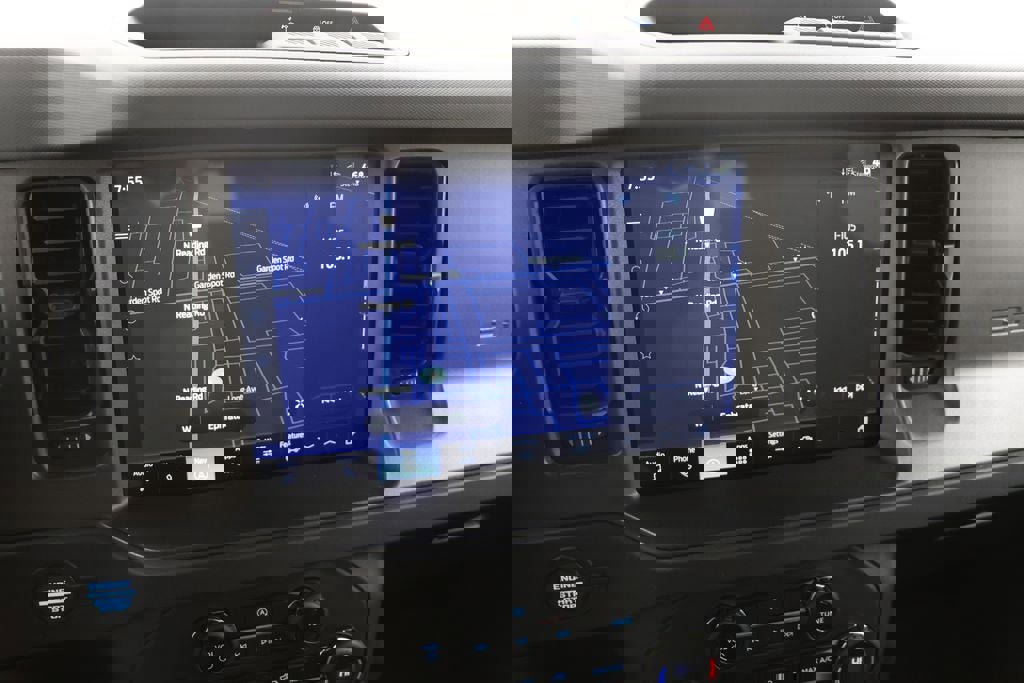 Used 2025 Ford Bronco Big Bend image 20