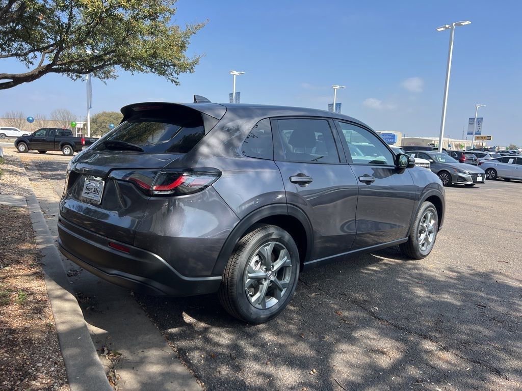 New 2026 Honda HR-V LX image 6