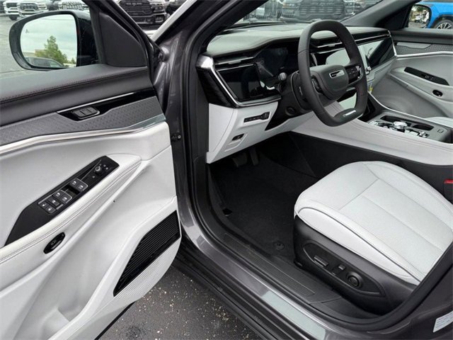 New 2025 Jeep Wagoneer S Limited w/ Comfort Package image 19