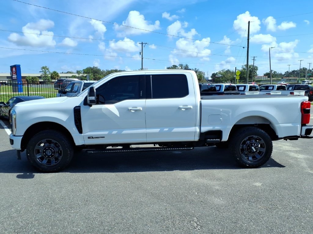 Used 2024 Ford F250 Lariat w/ Sport Appearance Package AWD/4WD image 4