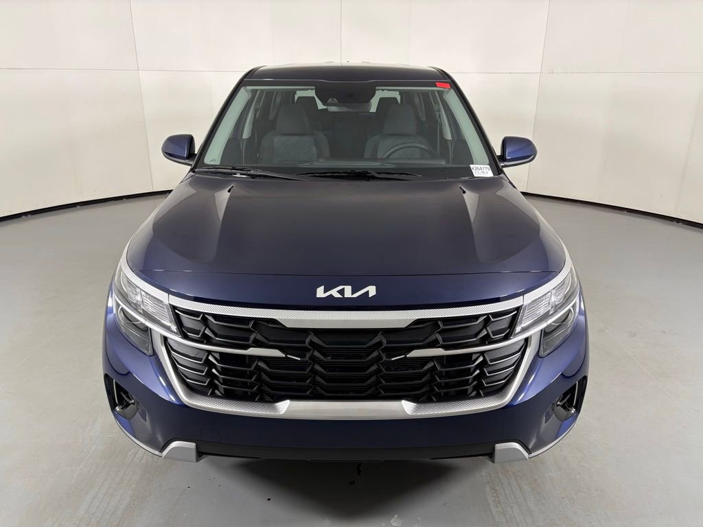 New 2026 Kia Seltos LX image 3