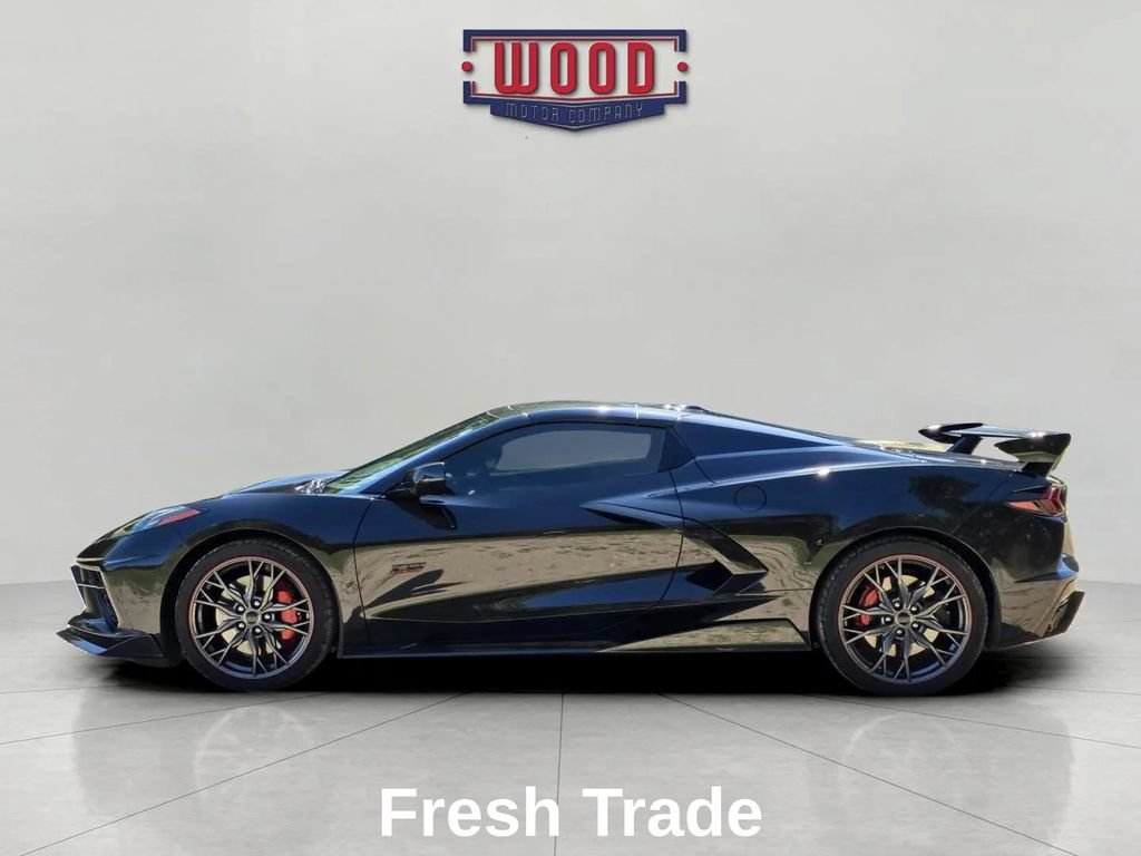 Used 2023 Chevrolet Corvette Stingray Premium Conv w/ Z51 Performance Package RWD image 4