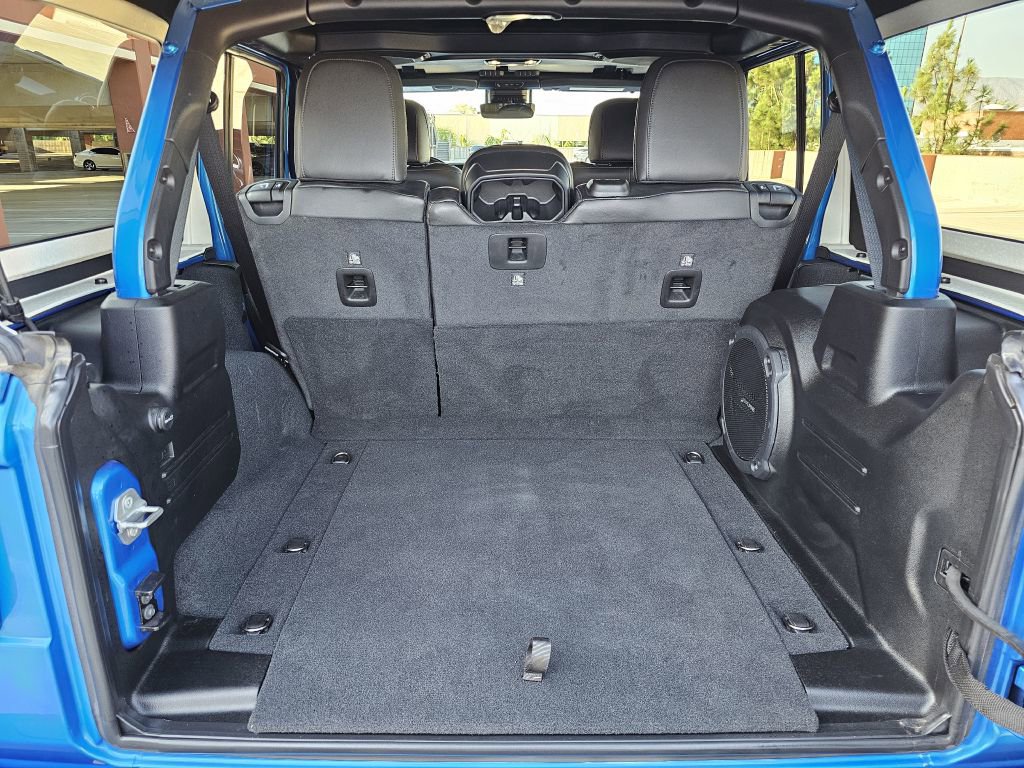 Used 2022 Jeep Wrangler Unlimited Rubicon 392 w/ Trailer Tow Package image 23